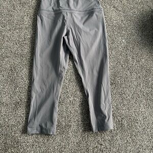 CRZ YOGA Gray Capri Leggings